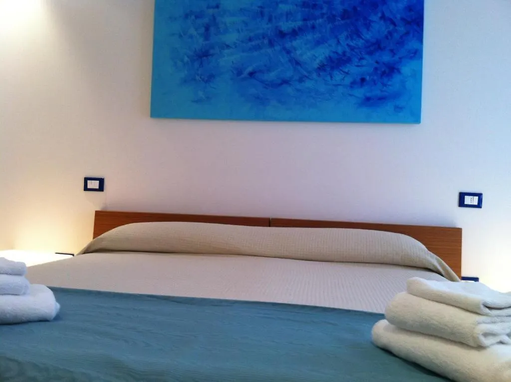Romeo Design Rooms Verona